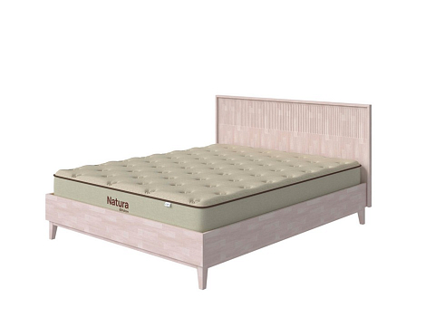 Двуспальная кровать Tempo - Кровать из массива с вертикальной фрезеровкой и декоративным обрамлением изголовья